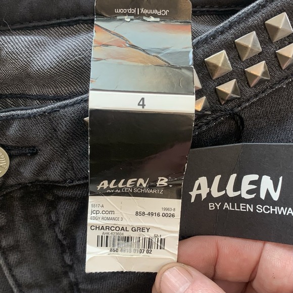 Allen B Studded Denim Shorts Women's Size 4 Gray Moto Zip NWT Punk Y2K Style - Picture 6 of 9
